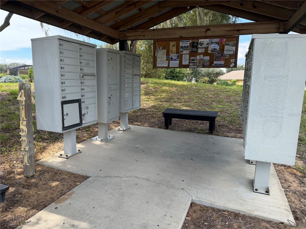 81 Golfview Circle , Umatilla, FL 32784 Photo