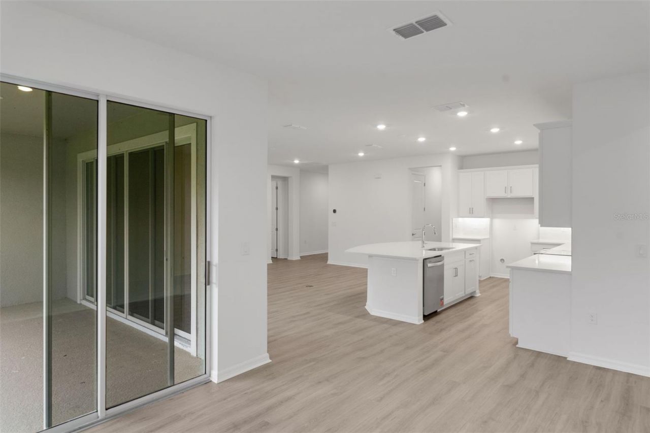17572 Valleywood Parkway , Land O Lakes, FL 34638 Photo