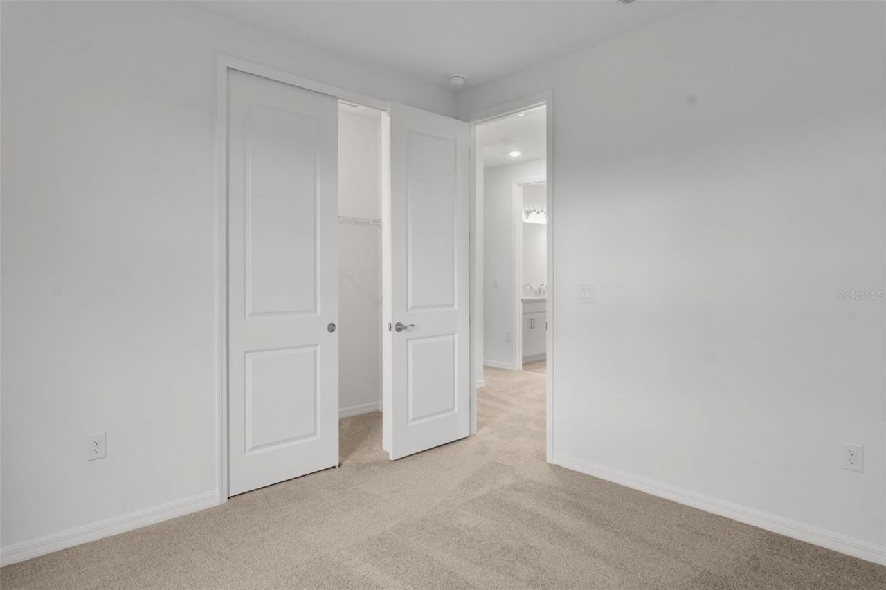 17572 Valleywood Parkway , Land O Lakes, FL 34638 Photo