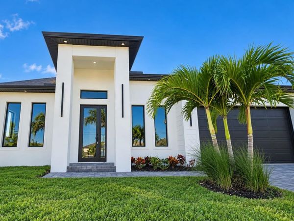 1528 NW 37TH AVENUE , CAPE CORAL, FL 33993