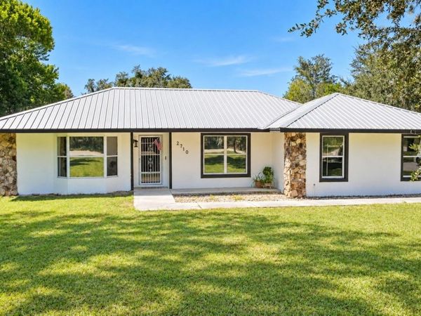 2710 WILLOW OAKS DRIVE , VALRICO, FL 33594