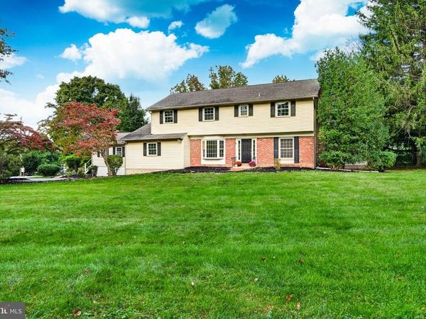 401 OAKLAND DRIVE, DOWNINGTOWN, PA 19335