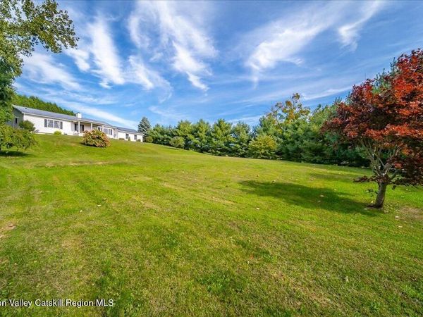 59 Conklin Hill Road, Milton, NY 12547