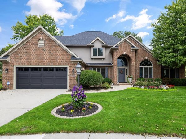 1401 Elmherst Court, Goshen, IN 46526