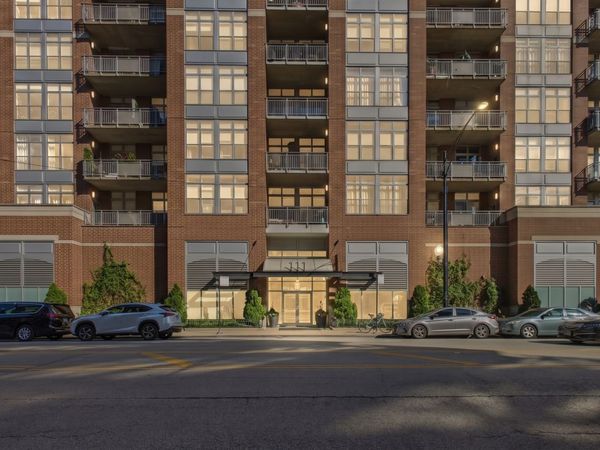 111 S Morgan Street, Unit 501, Chicago, IL 60607