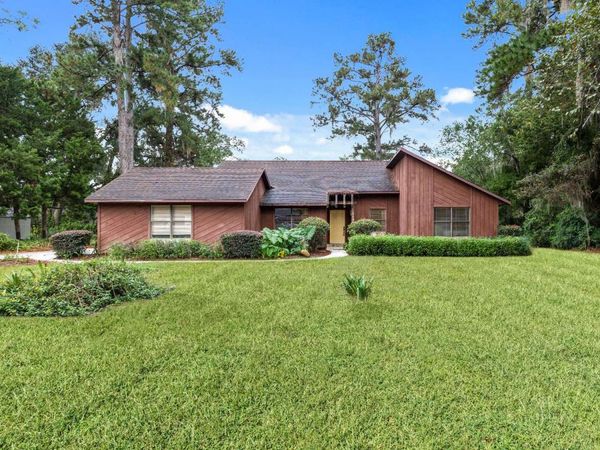 1170 NW FRONTIER DRIVE, Lake City, FL 32055