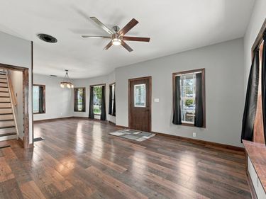 807 MARKET Street, HARLAN, IA 51537