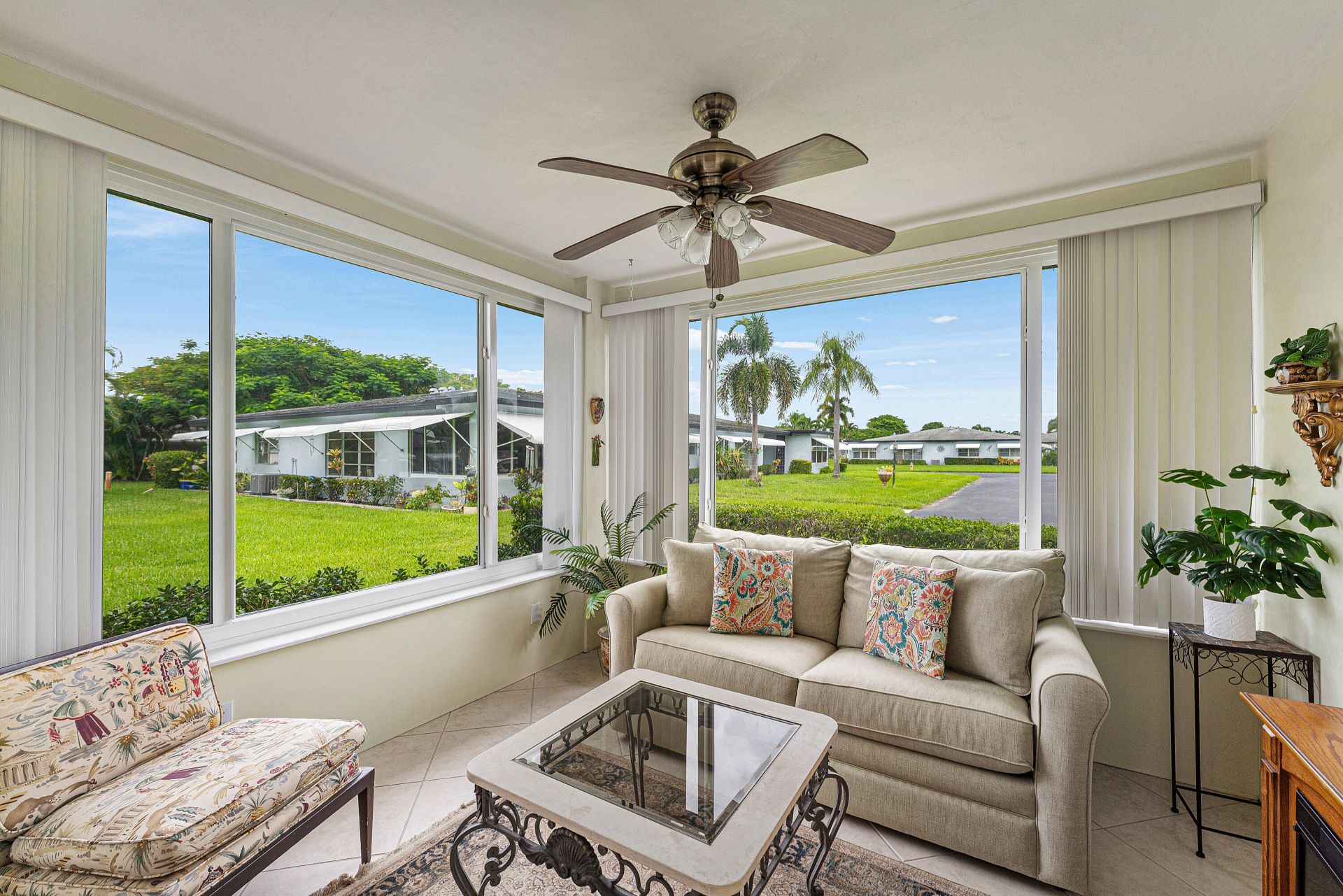 572 High Point Drive, Unit D, Delray Beach, FL 33445 Photo
