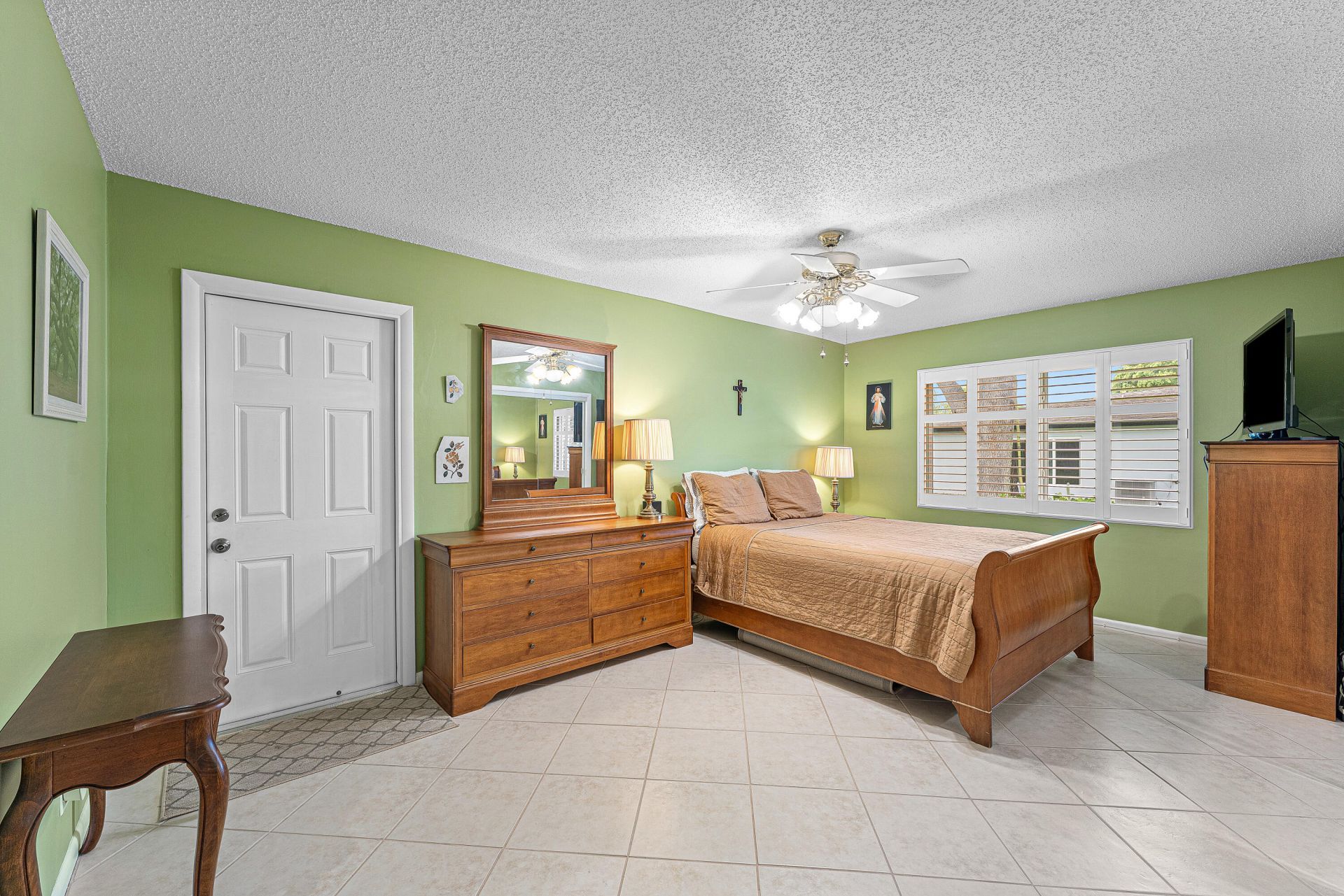 572 High Point Drive, Unit D, Delray Beach, FL 33445 Photo