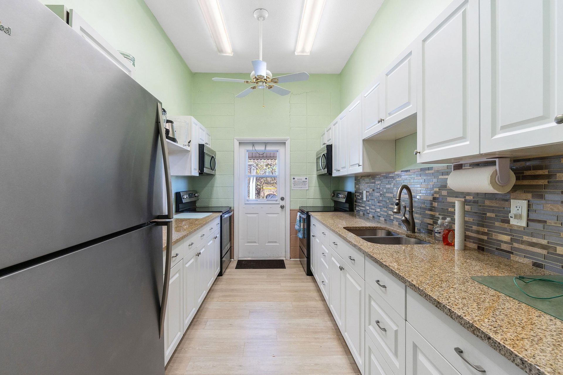 572 High Point Drive, Unit D, Delray Beach, FL 33445 Photo