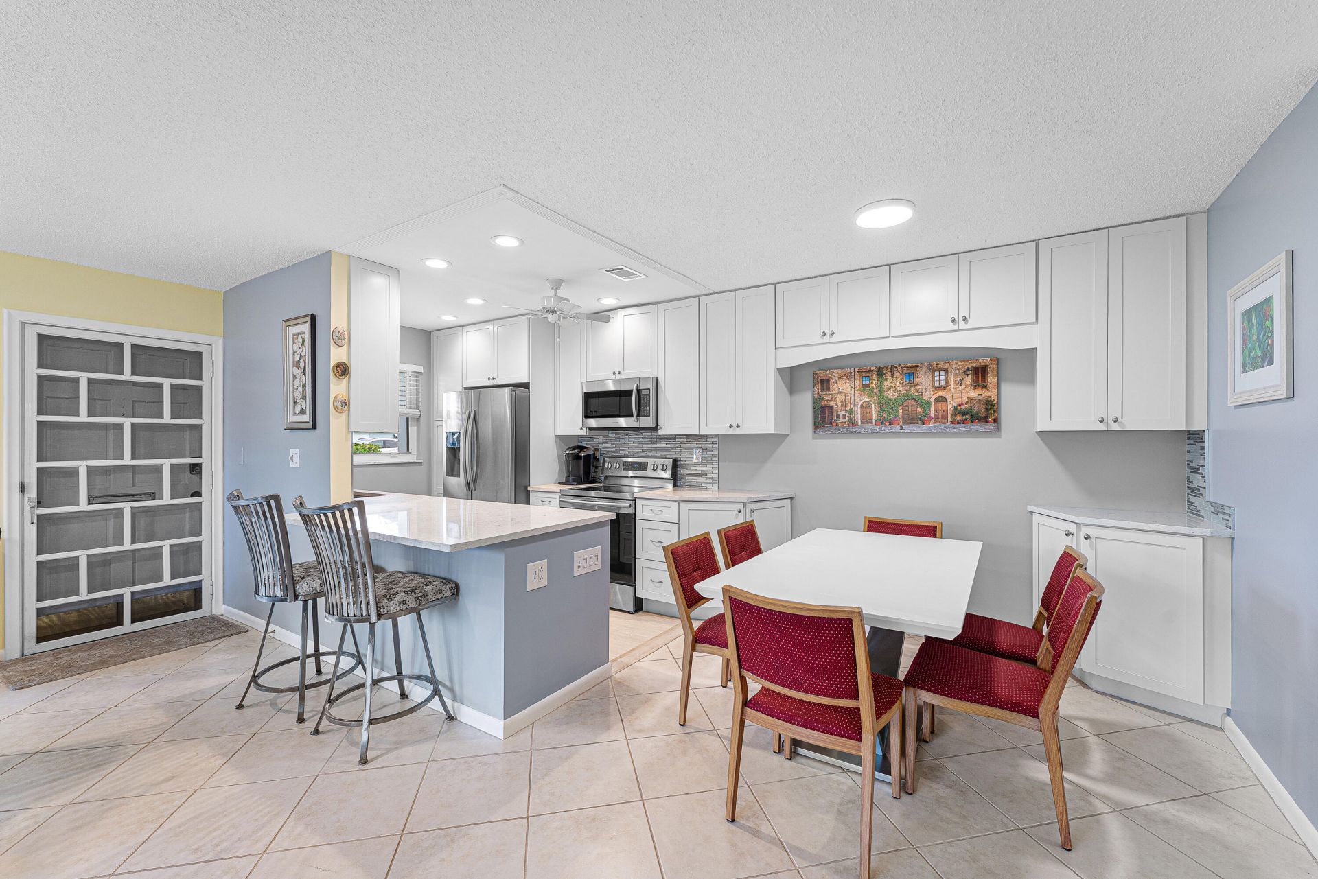 572 High Point Drive, Unit D, Delray Beach, FL 33445 Photo