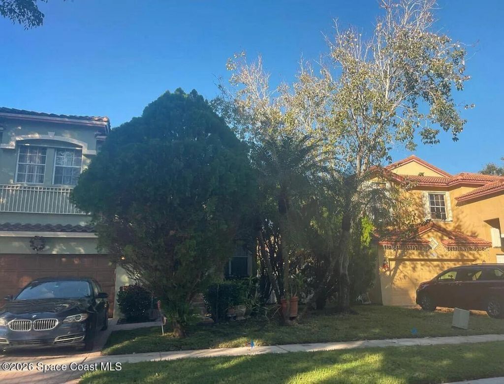 1060 NW 184th Terrace , Pembroke Pines, FL 33029 Photo