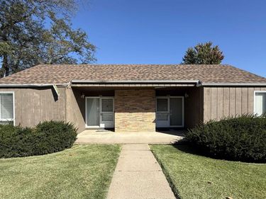 718 & 720 15th Street, Auburn, NE 68305