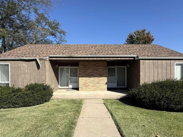 718 & 720 15th Street, Auburn, NE 68305