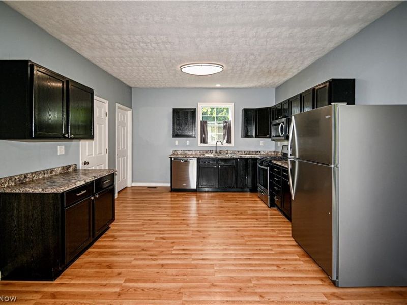 1401 19th Street NE, Canton, OH 44714 Photo 6
