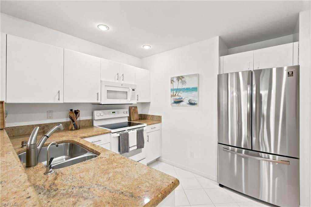 8291 Grand Palm Dr, Unit 4, Estero, FL 33967 Photo