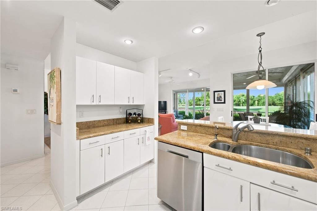 8291 Grand Palm Dr, Unit 4, Estero, FL 33967 Photo
