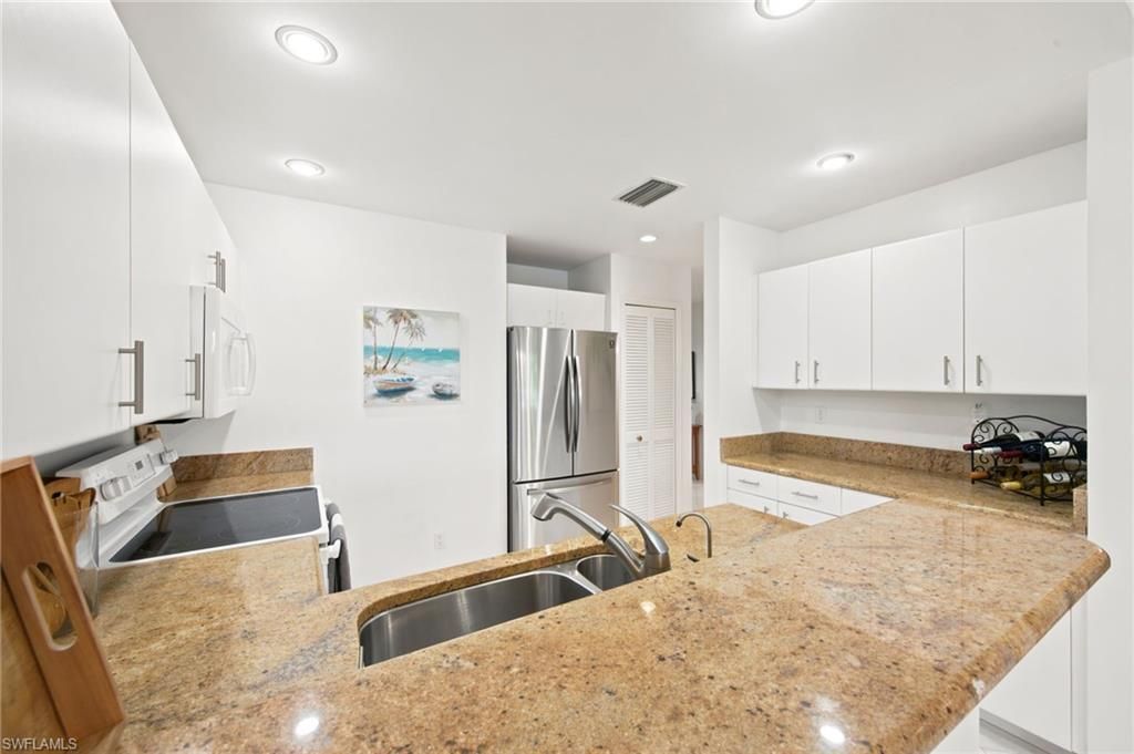 8291 Grand Palm Dr, Unit 4, Estero, FL 33967 Photo