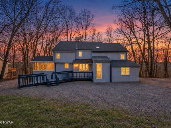 123 Banbury Drive , Bushkill, PA 18324