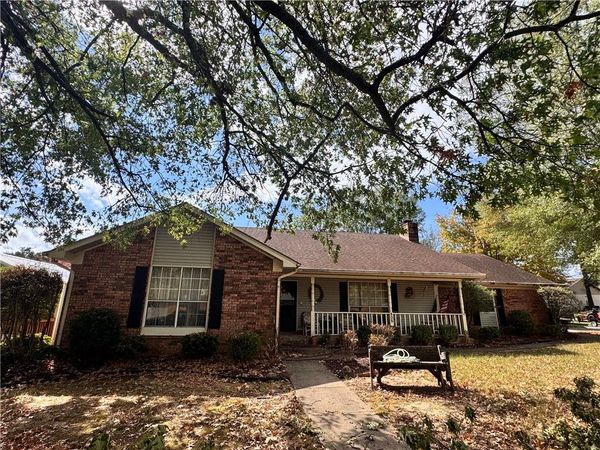 505 Wood Duck Lane , Russellville, AR 72801