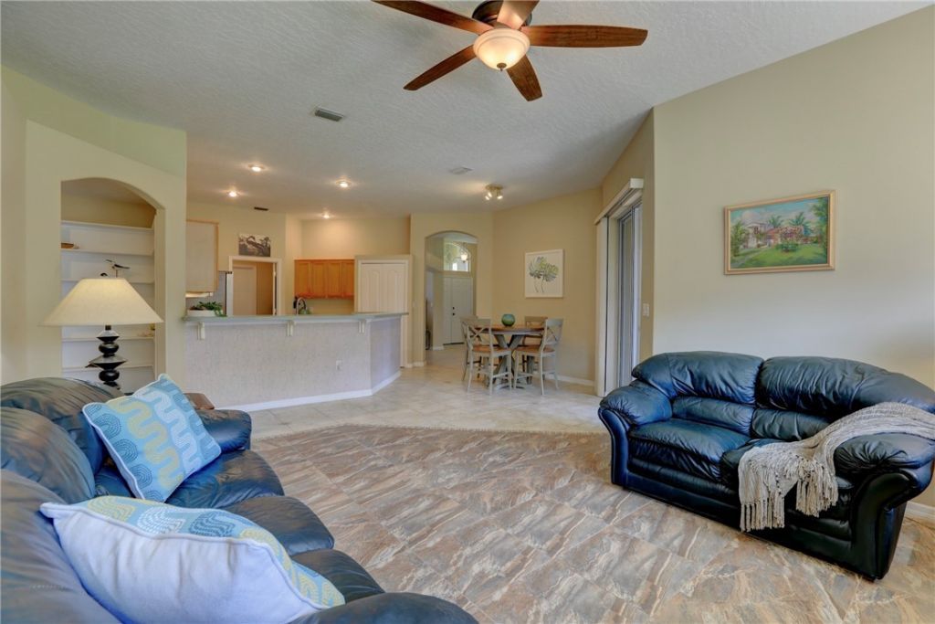 4572 Hunters Run Circle, Grant Valkaria, FL 32949 Photo