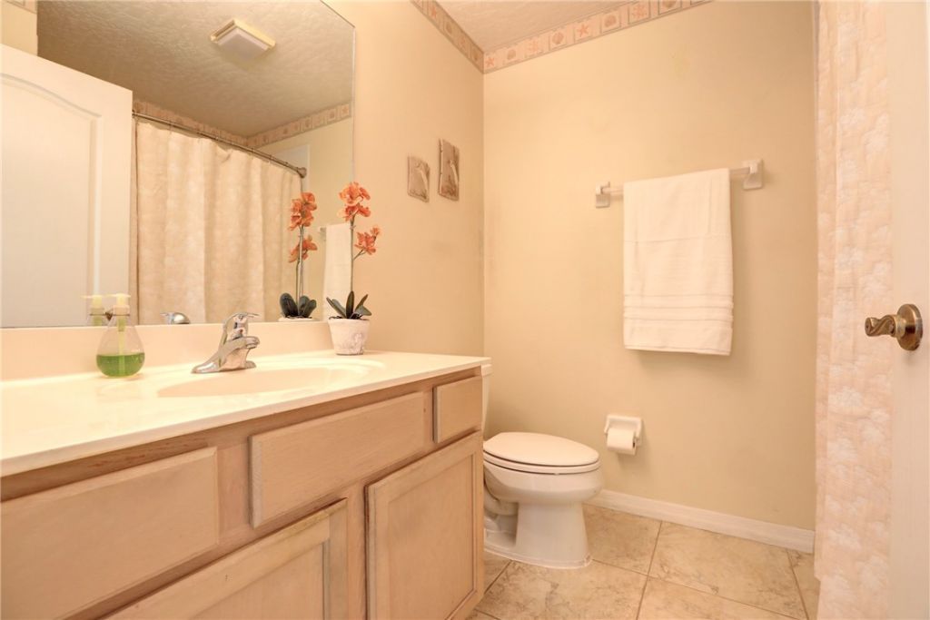 4572 Hunters Run Circle, Grant Valkaria, FL 32949 Photo
