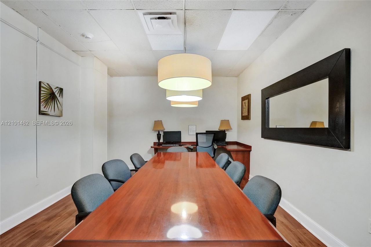 500 Bayview Dr , Unit PH20, Sunny Isles Beach, FL 33160 Photo