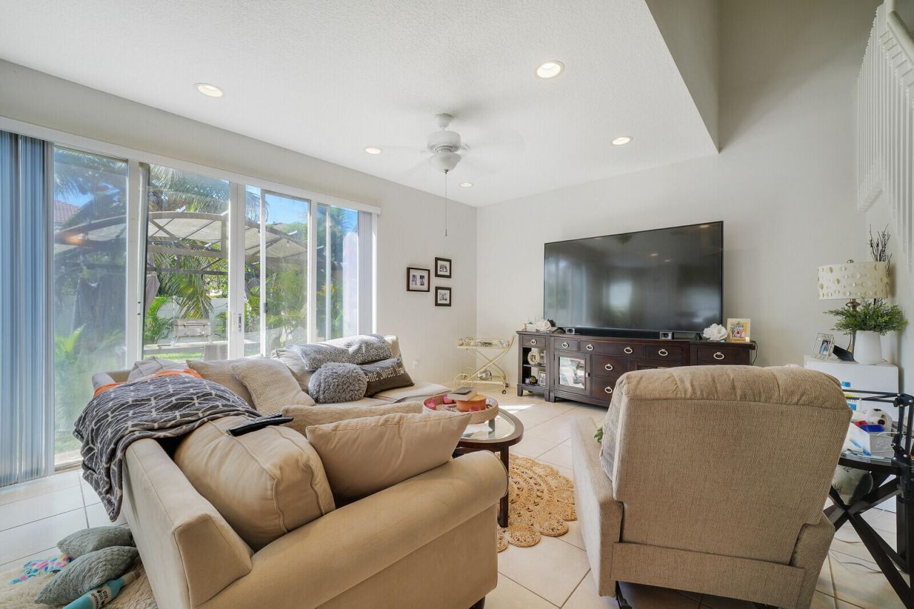 9870 Warner Lane, Wellington, FL 33414 Photo