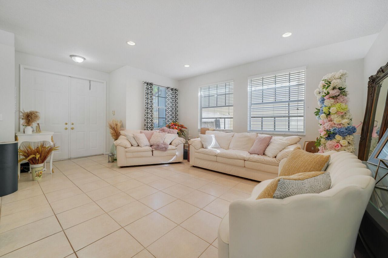9870 Warner Lane, Wellington, FL 33414 Photo
