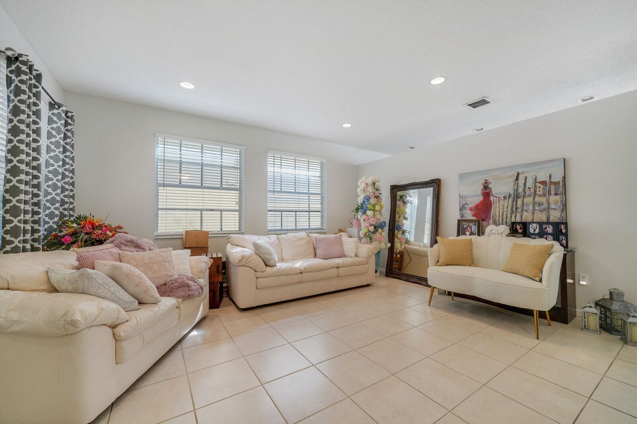 9870 Warner Lane, Wellington, FL 33414 Photo