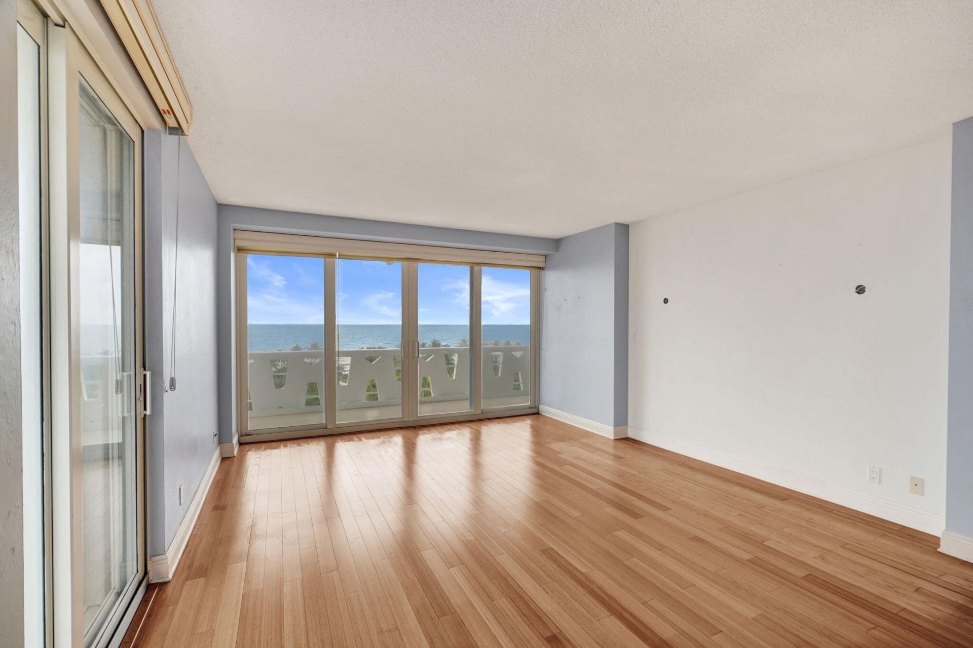 2840 N Ocean Boulevard, Unit 801, Fort Lauderdale, FL 33308 Photo