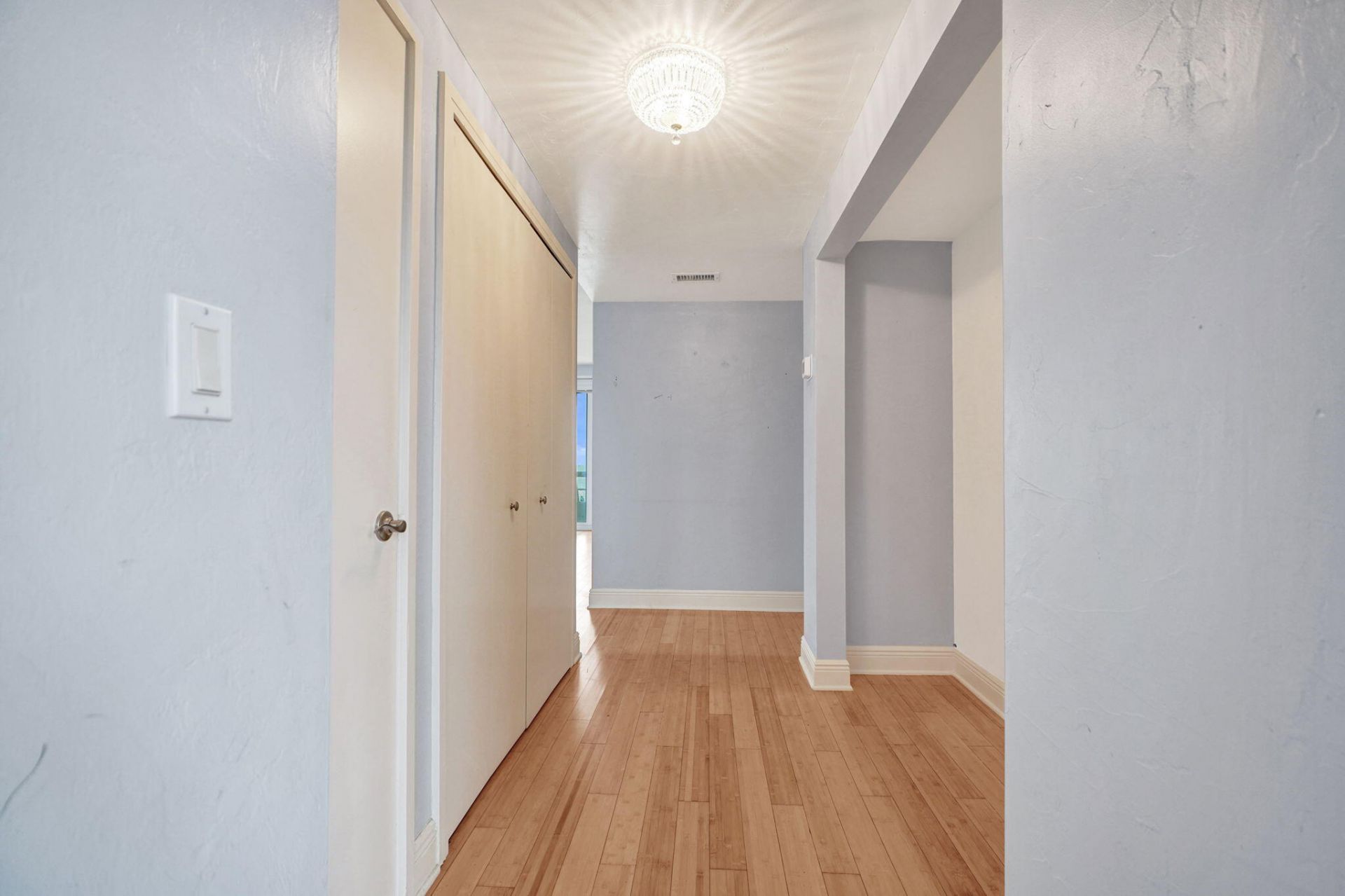 2840 N Ocean Boulevard, Unit 801, Fort Lauderdale, FL 33308 Photo