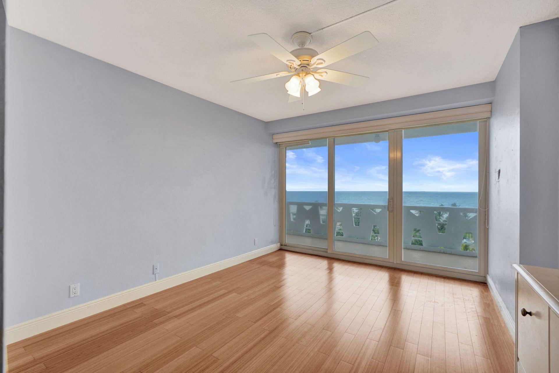 2840 N Ocean Boulevard, Unit 801, Fort Lauderdale, FL 33308 Photo