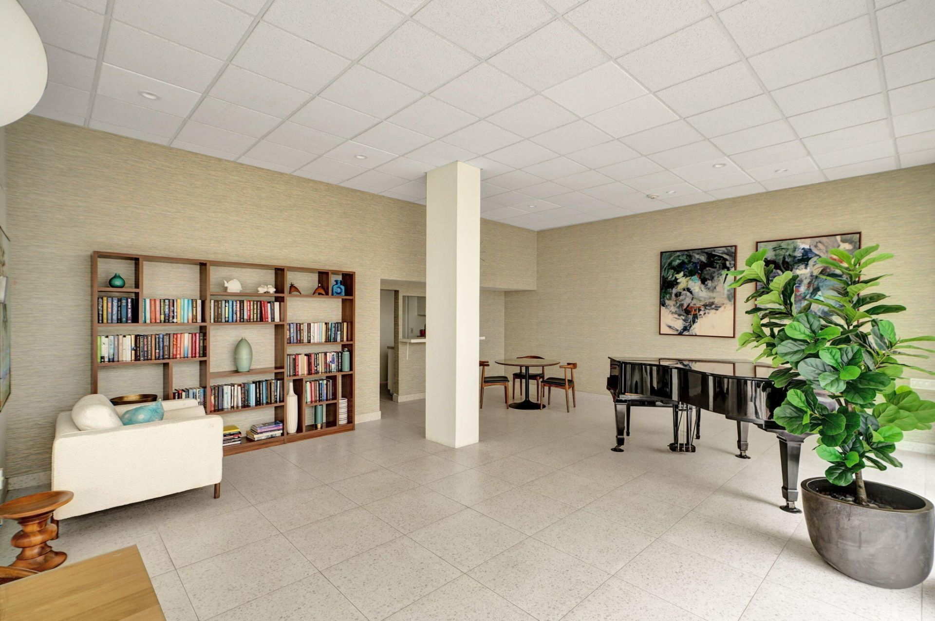 2840 N Ocean Boulevard, Unit 801, Fort Lauderdale, FL 33308 Photo