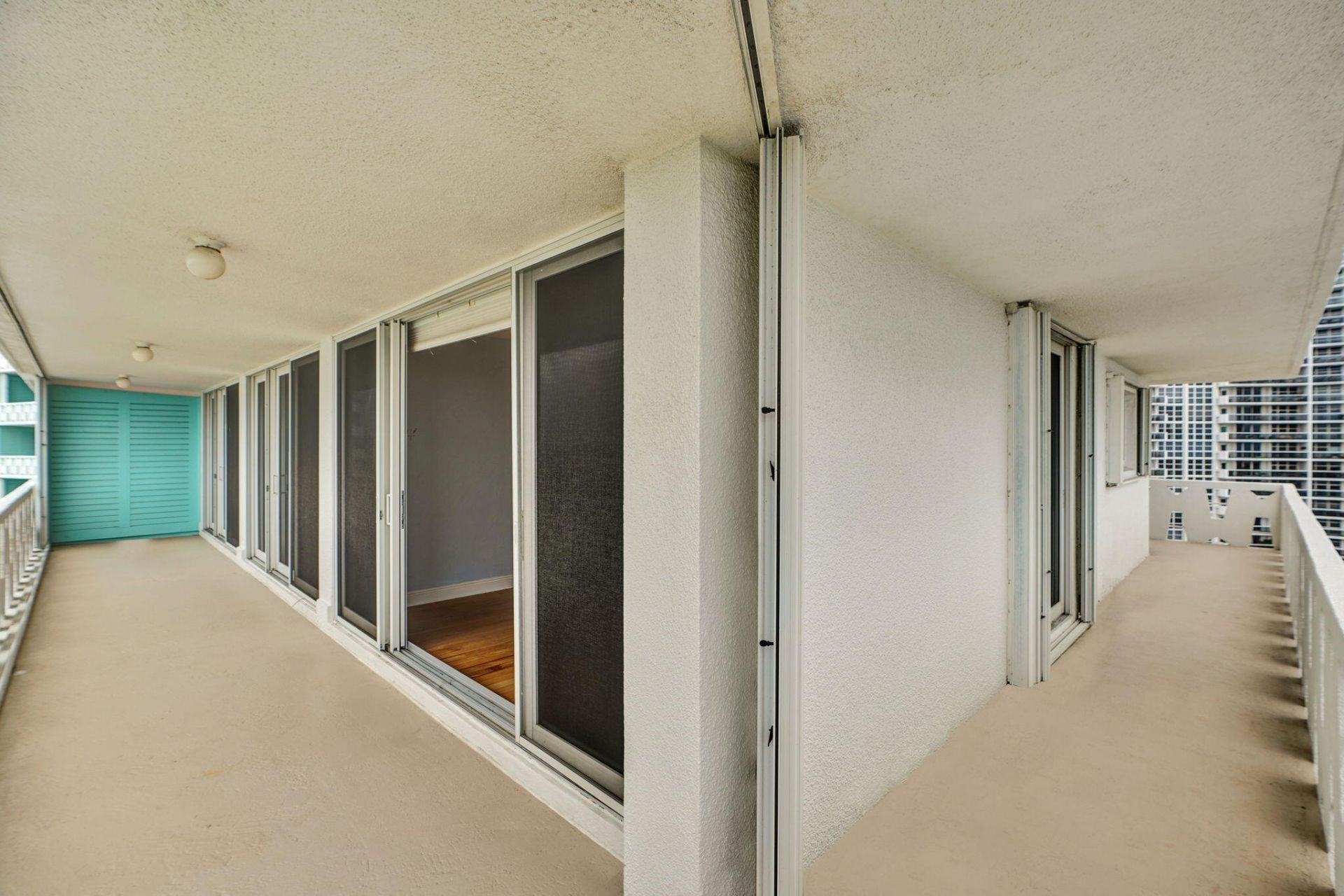 2840 N Ocean Boulevard, Unit 801, Fort Lauderdale, FL 33308 Photo