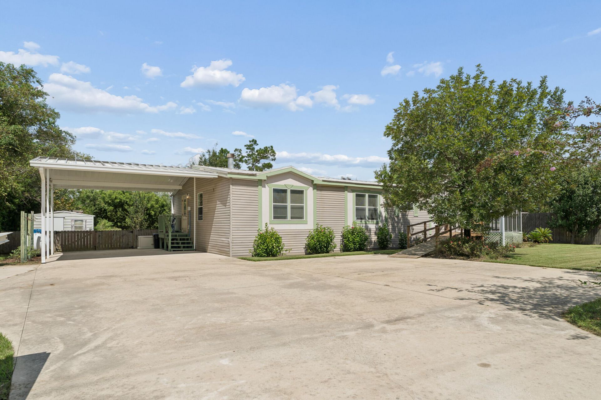5007 Halsey Circle, Panama City, FL 32404 Main Photo