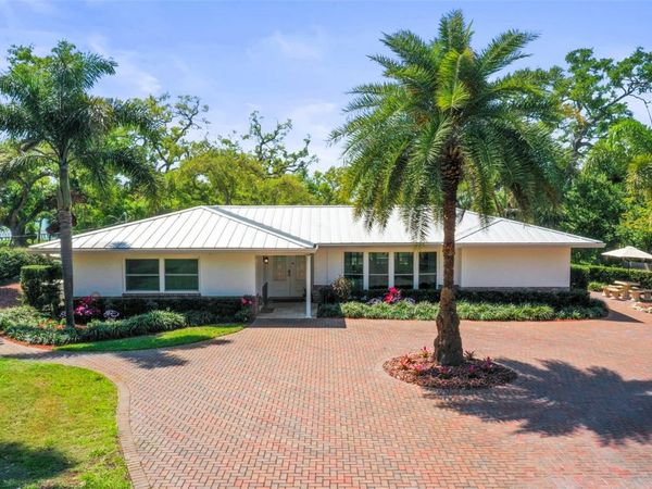 1600 PARK STREET N, ST PETERSBURG, FL 33710