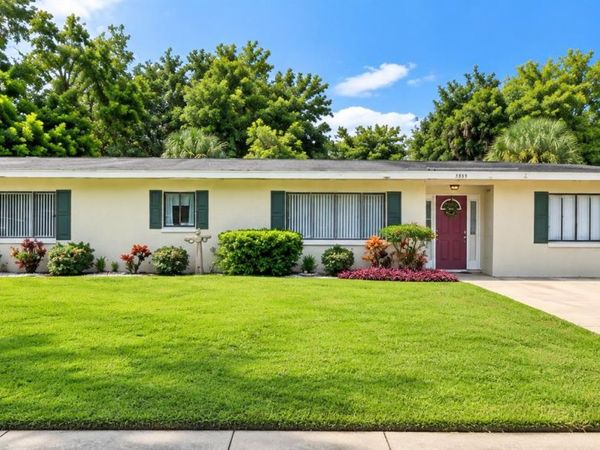 5838 WYOMING AVENUE , NEW PORT RICHEY, FL 34652