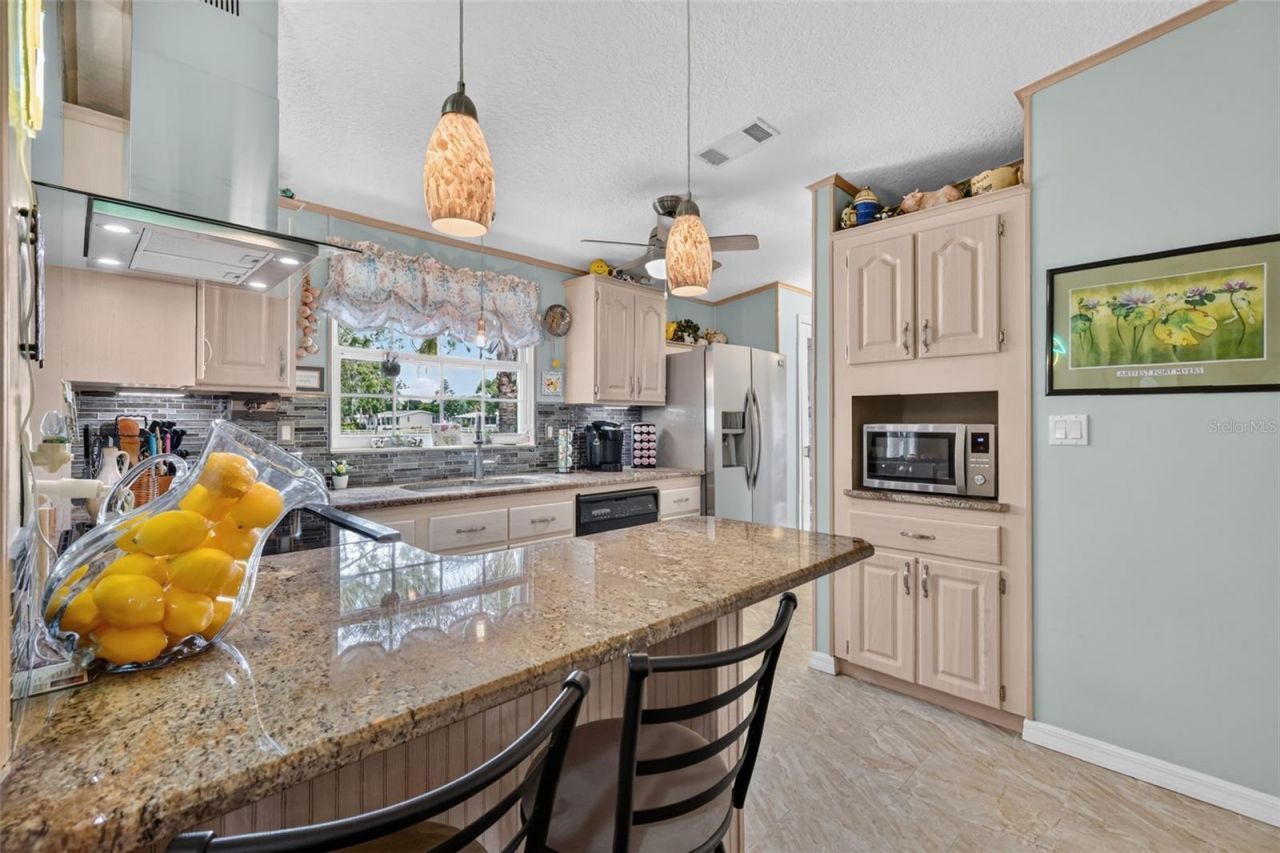 3403 Wekiva Road , Tavares, FL 32778 Photo