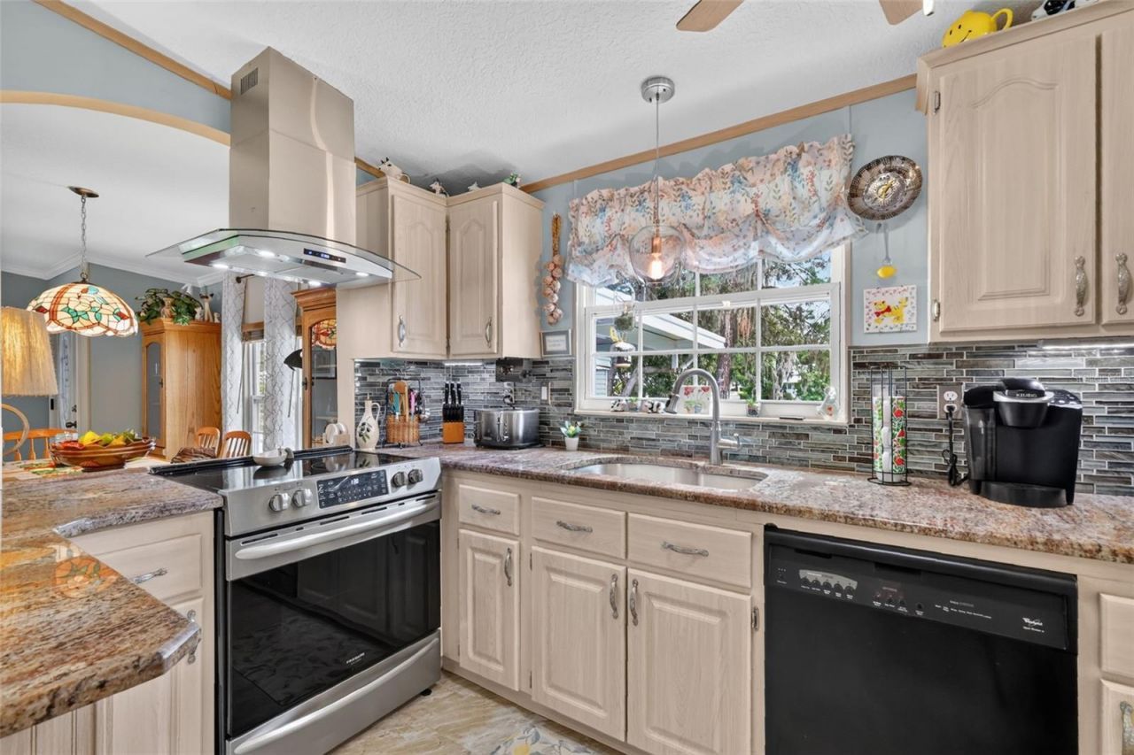 3403 Wekiva Road , Tavares, FL 32778 Photo