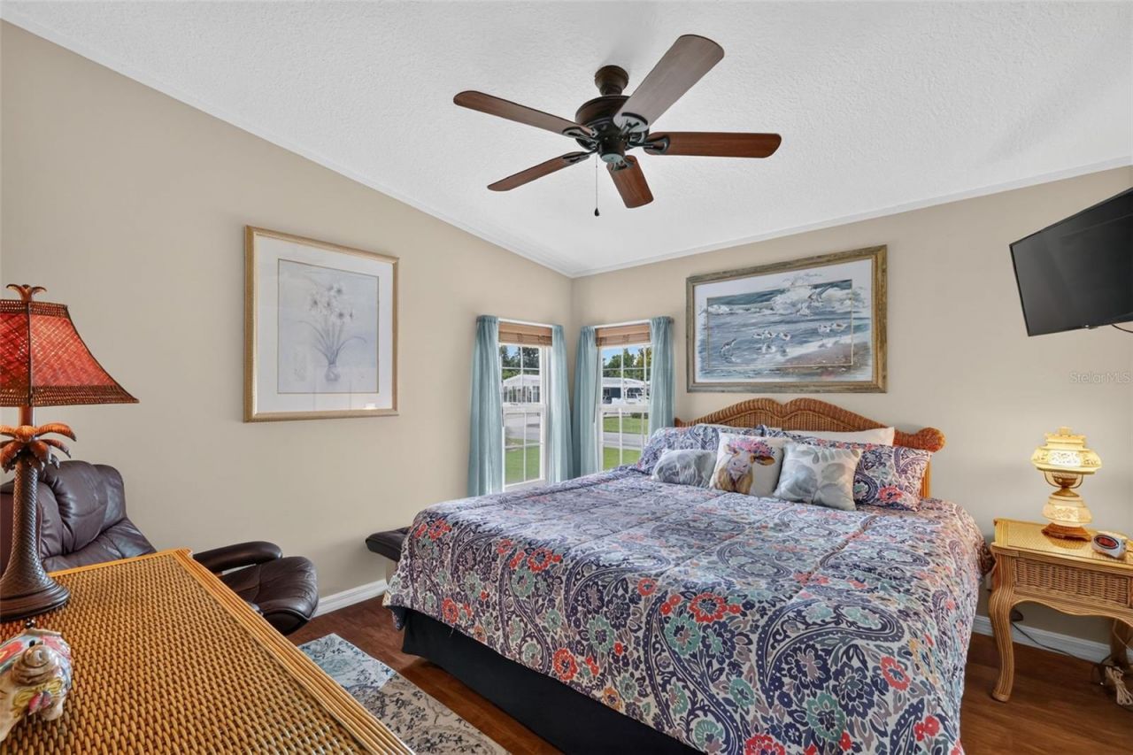3403 Wekiva Road , Tavares, FL 32778 Photo