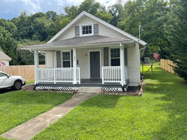 304 Bowman AVE , Salem, VA 24153