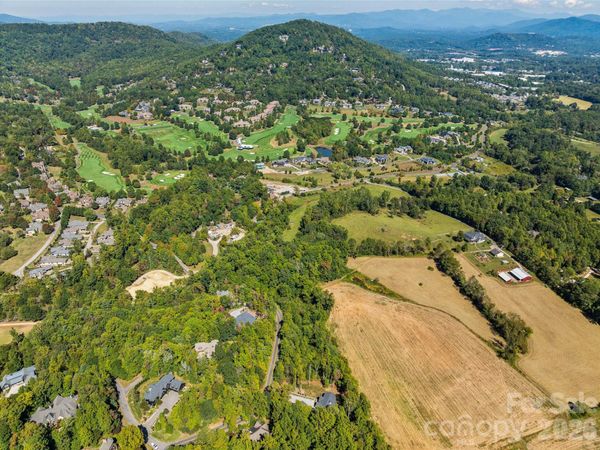644 Walnut Valley Parkway , Arden, NC 28704