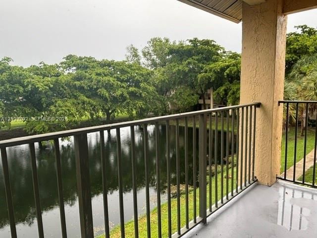 9999 Summerbreeze Dr , Unit 615, Sunrise, FL 33322 Photo