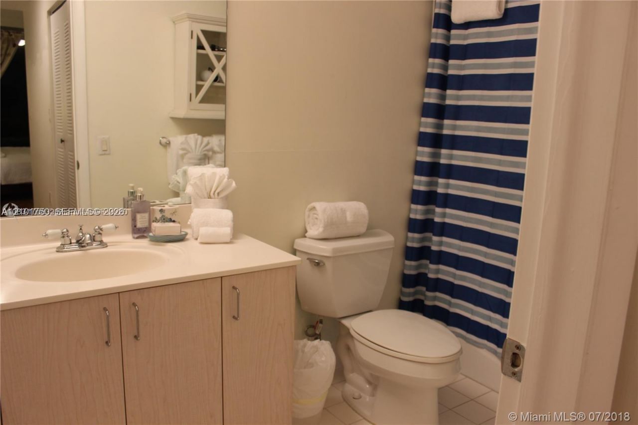 185 SE 14th Ter , Unit 1407, Miami, FL 33131 Photo