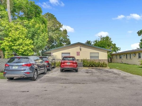 1415 SW 3rd Ave , Fort Lauderdale, FL 33315