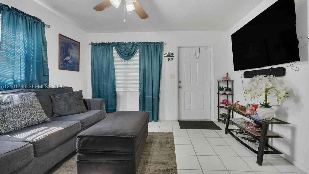 1415 SW 3rd Ave , Fort Lauderdale, FL 33315 Photo