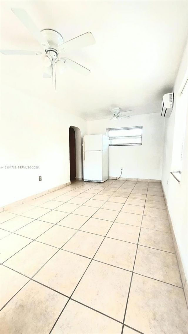 2770 NW 6th St , Miami, FL 33125 Photo