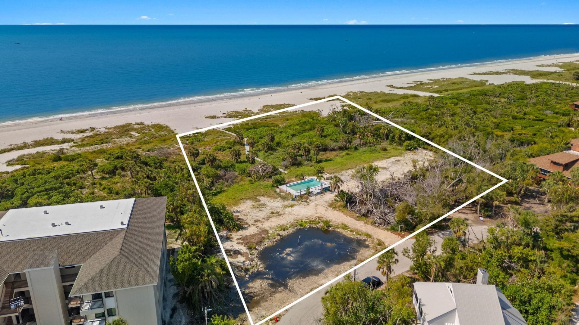 1801 Olde Middle Gulf Dr, Sanibel, FL 33957 Photo