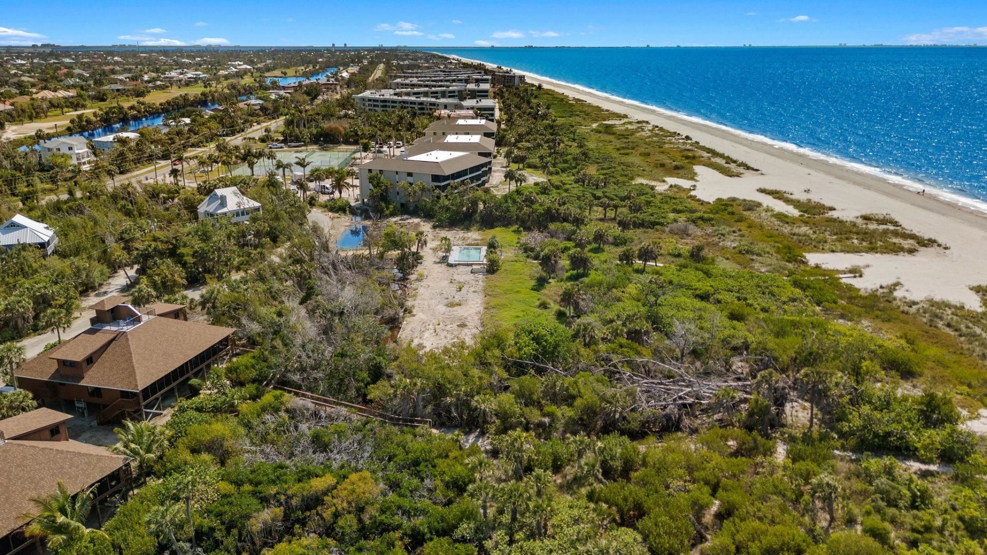 1801 Olde Middle Gulf Dr, Sanibel, FL 33957 Photo